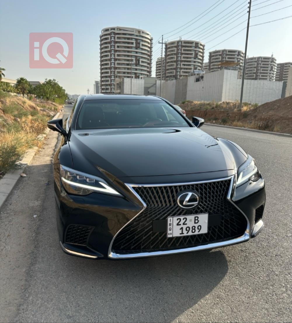 Lexus LS